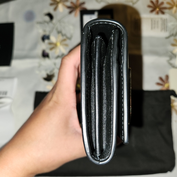 FENDI - Black Lady Wallet - Picture 5 of 11